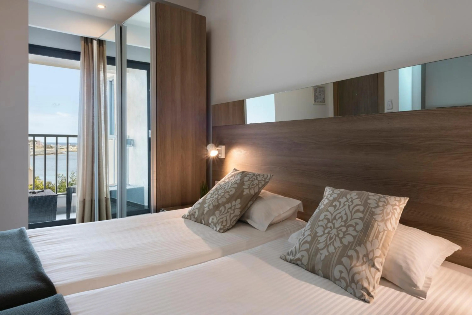 Foto - Plaza Regency Hotels