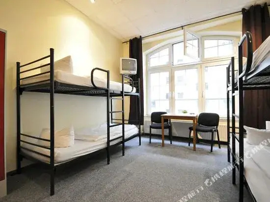 Photo - Singer109 Hostel