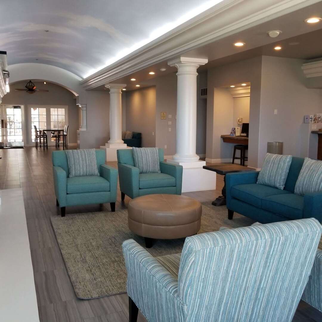 Photo - Tamarack Beach Hotel