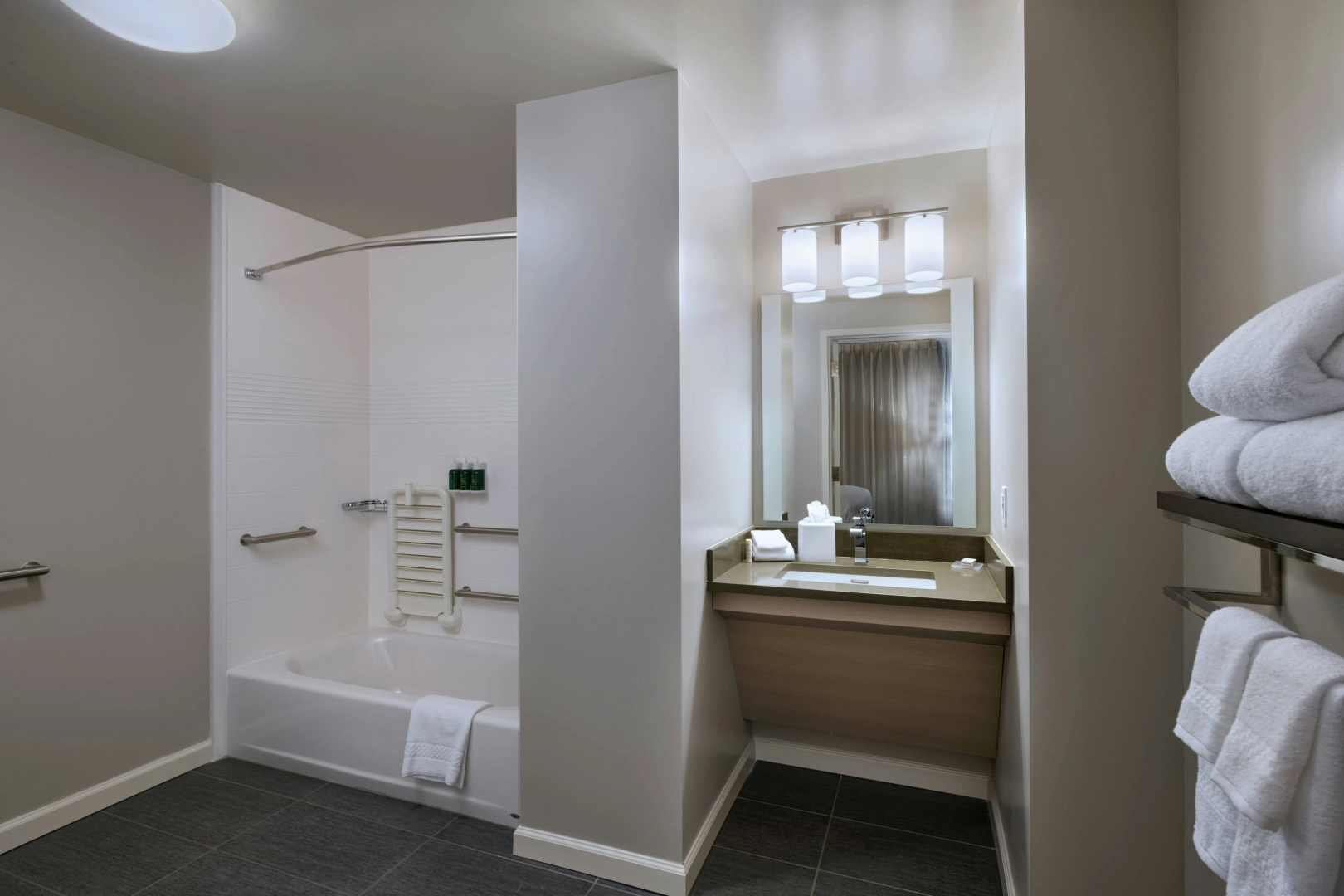 Photo - TownePlace Suites by Marriott San Diego Airport/Liberty Station