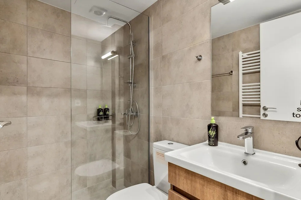 Photo - Limehome Athens Solonos City Center
