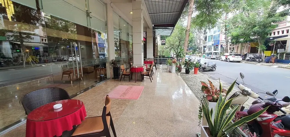 Photo - The River Park Hotel