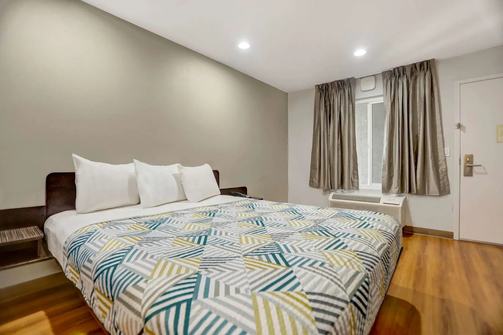 Photo - Motel 6-La Mesa, CA