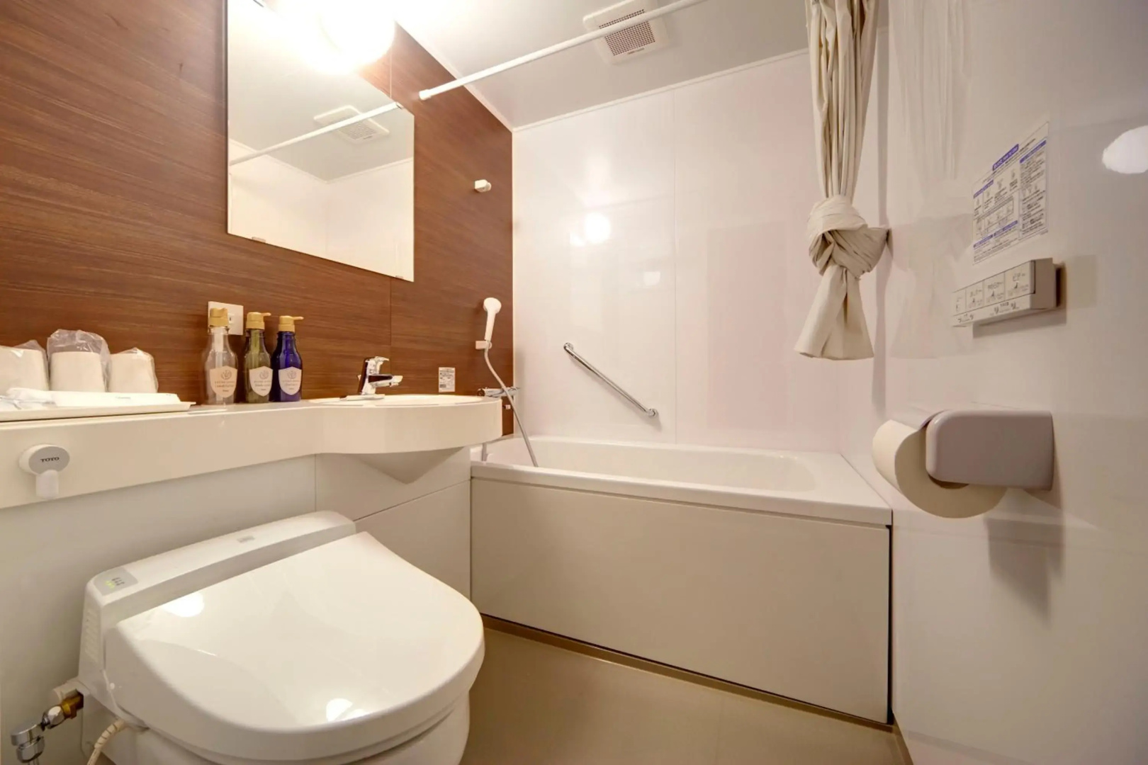 Foto - HOTEL AZAT Naha