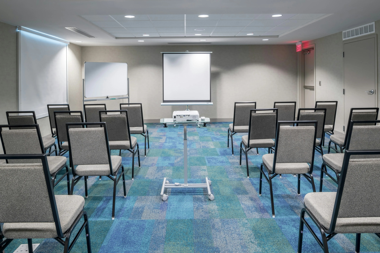 Photo - Home2 Suites by Hilton Fort Worth Cultural District