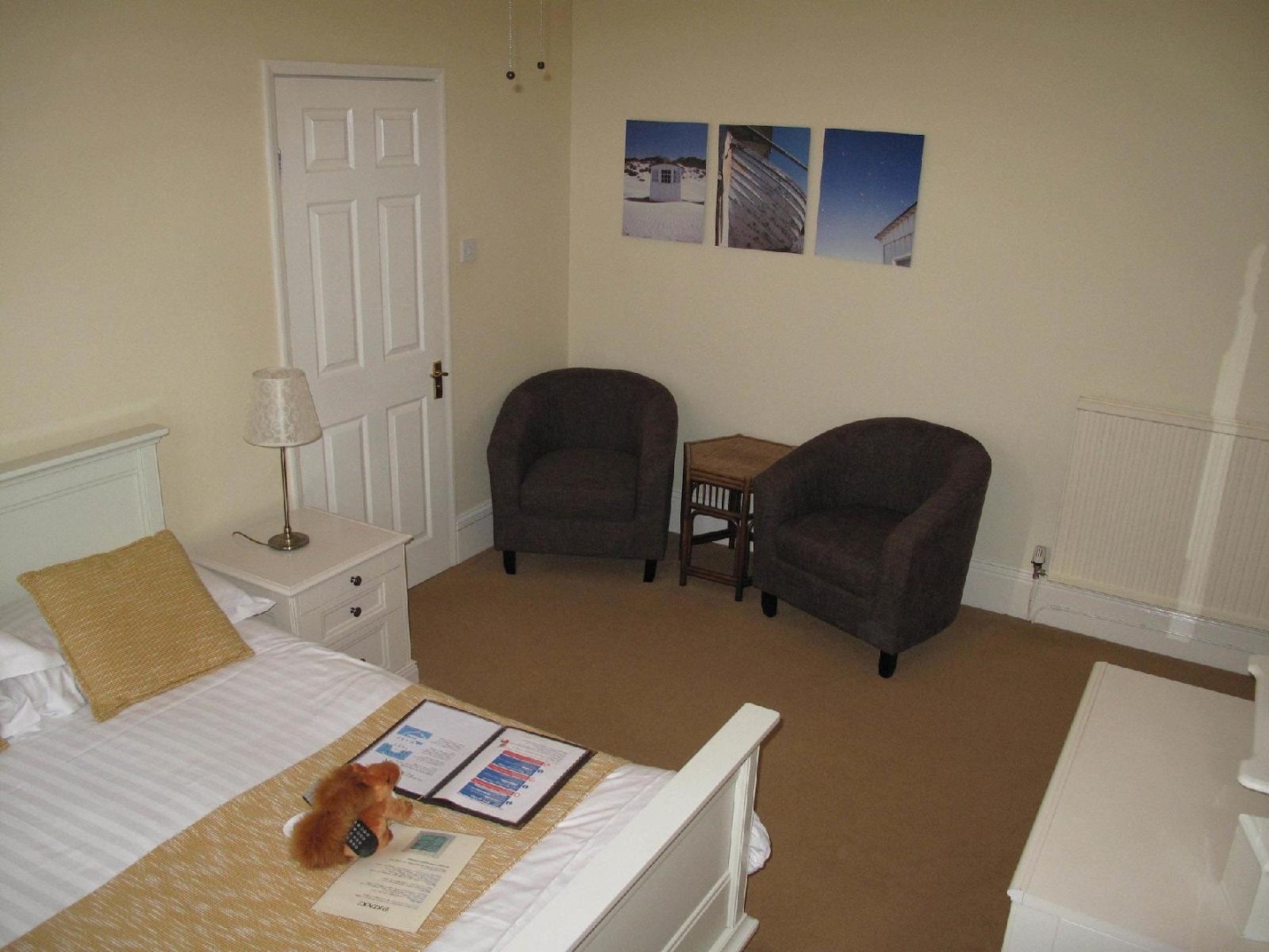 The Leconfield Hotel