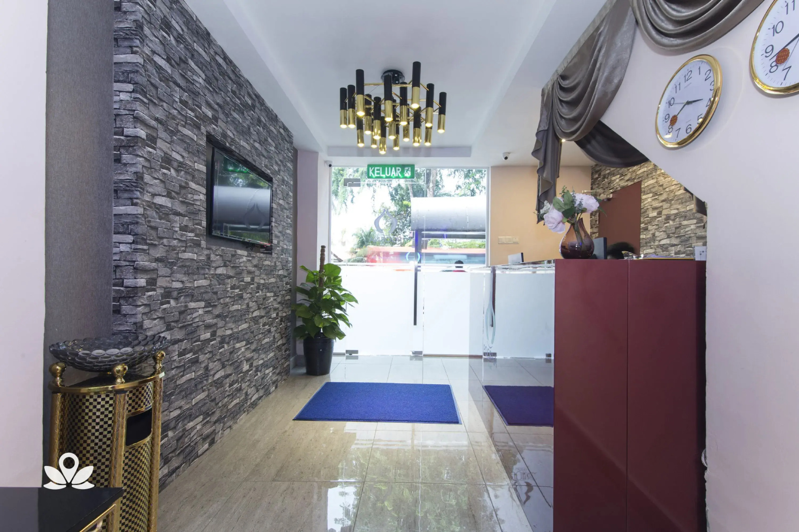 Foto - Poorna Hotel
