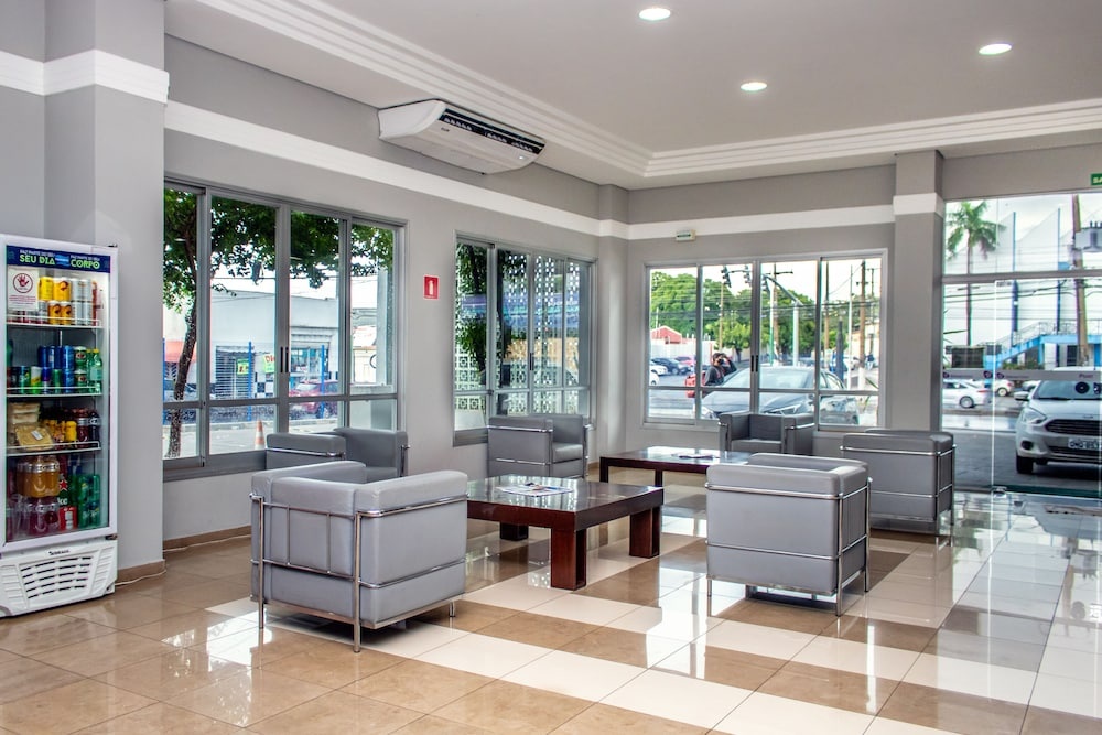 Photo - Delcas Hotel