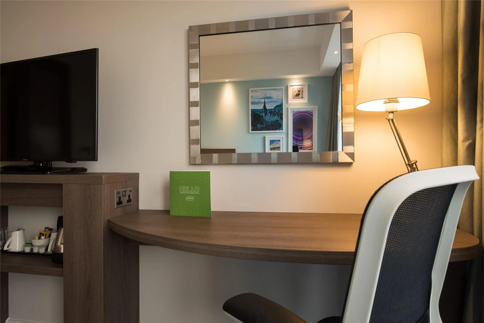 Photo - Hampton by Hilton Edinburgh West End
