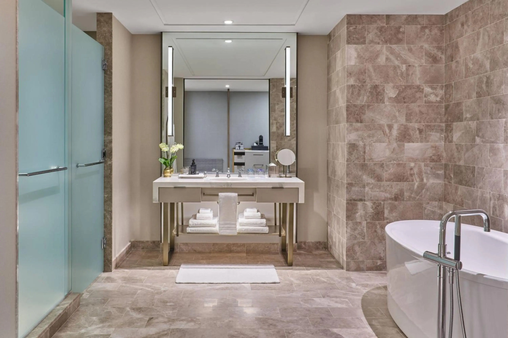 Photo - The St. Regis Chicago