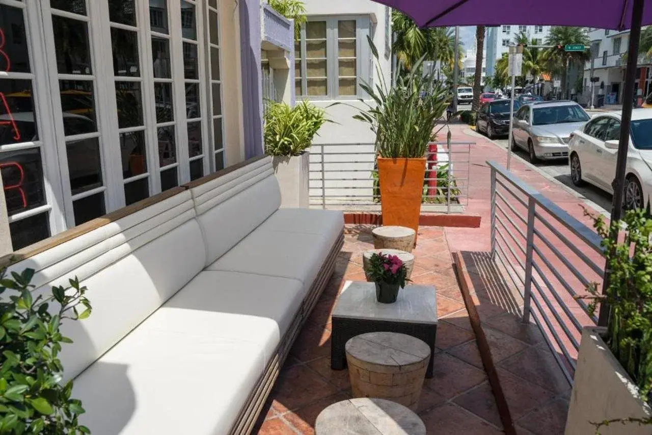 Photo - Shelley Hotel