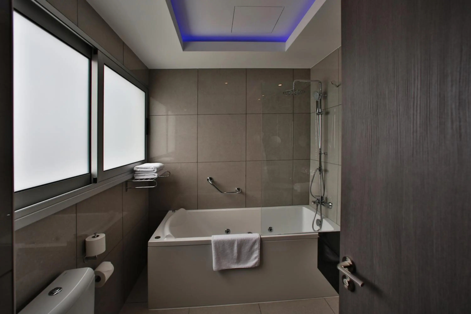 Photo - The Josephine Boutique Hotel