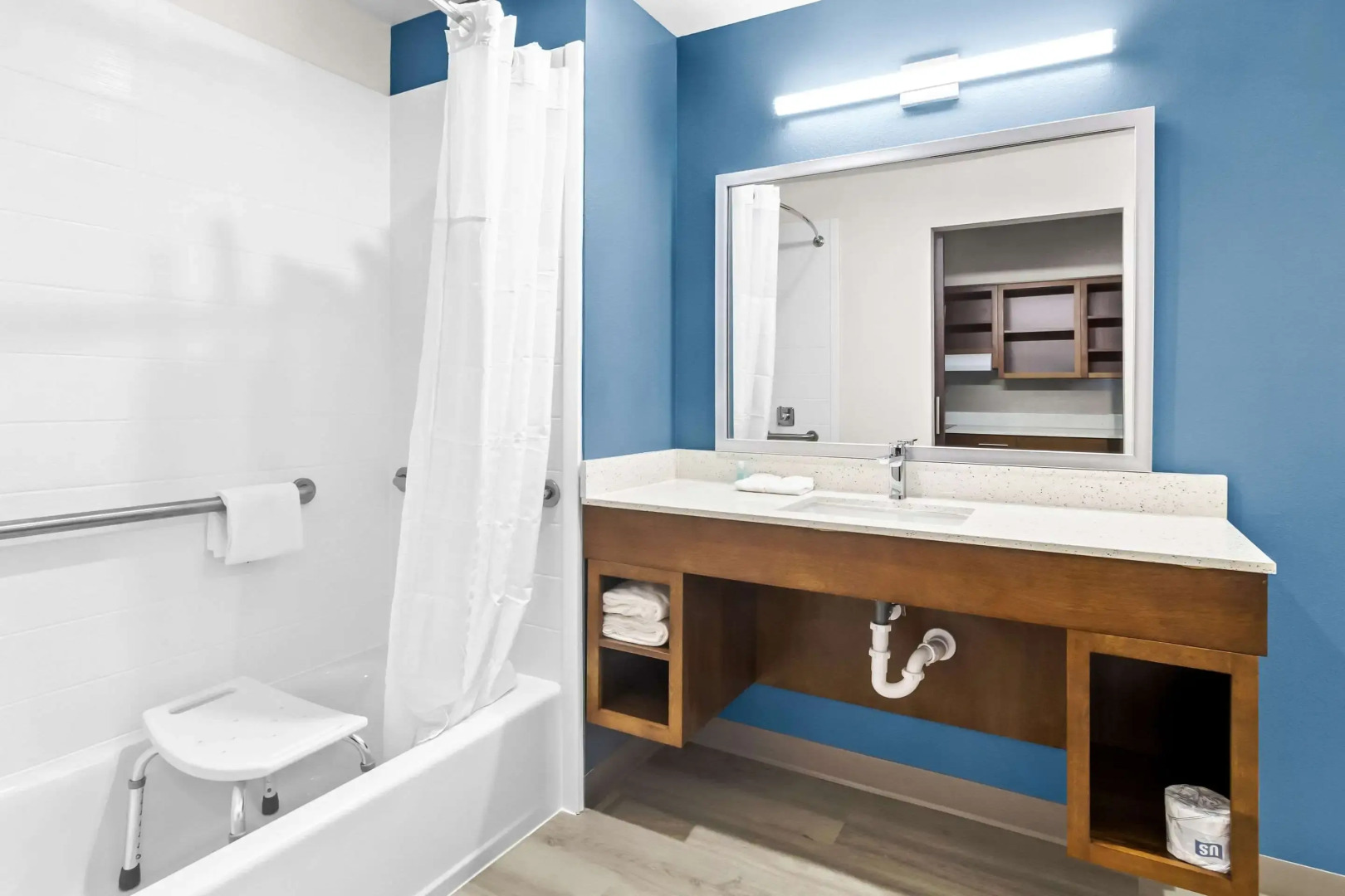 Photo - WoodSpring Suites South Houston Hobby