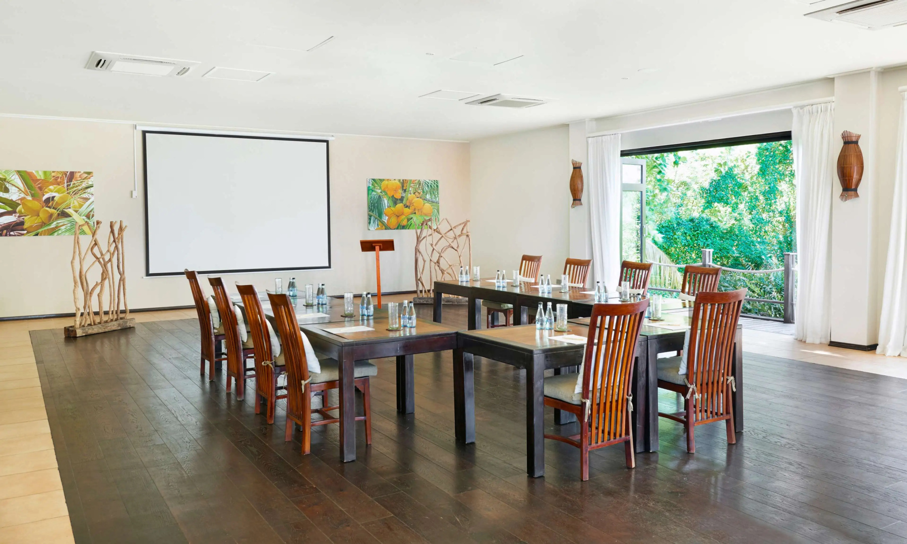 Photo - DoubleTree by Hilton Seychelles Allamanda Resort & Spa