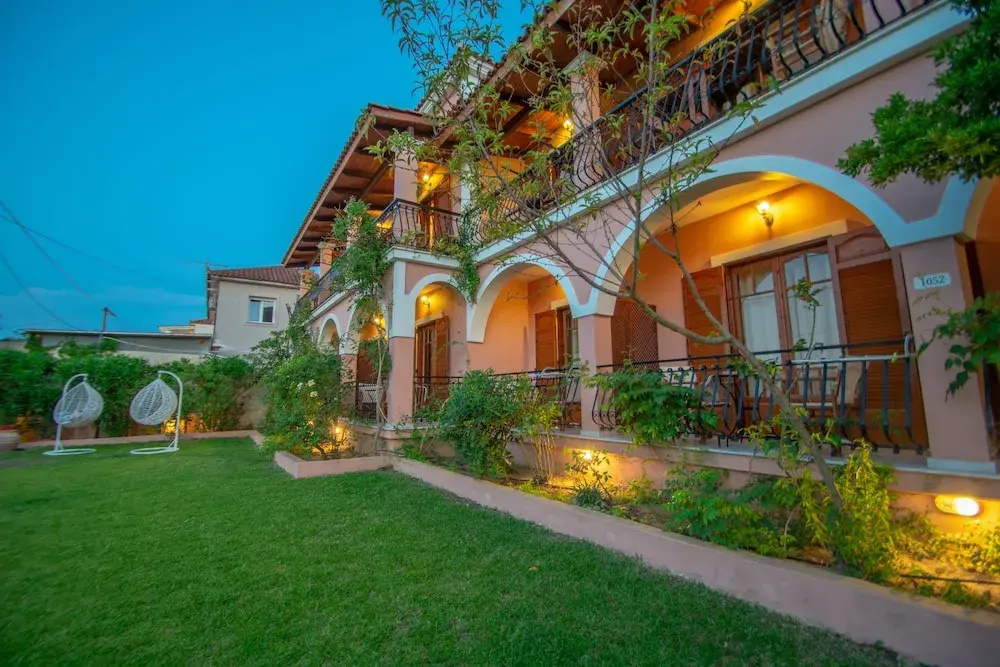 Photo - Anemelia Retreat