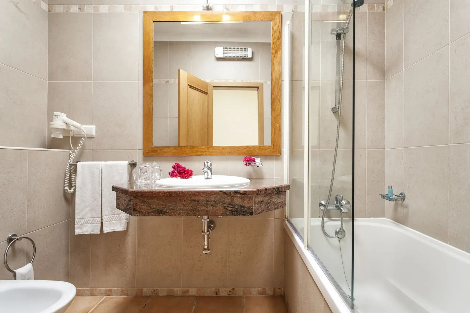 Photo - Pestana Palm Gardens