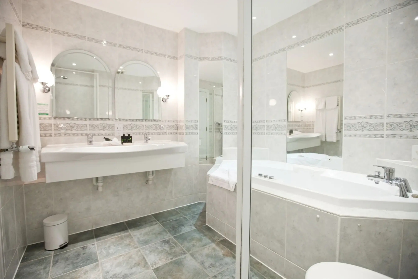 Foto - Marygreen Manor