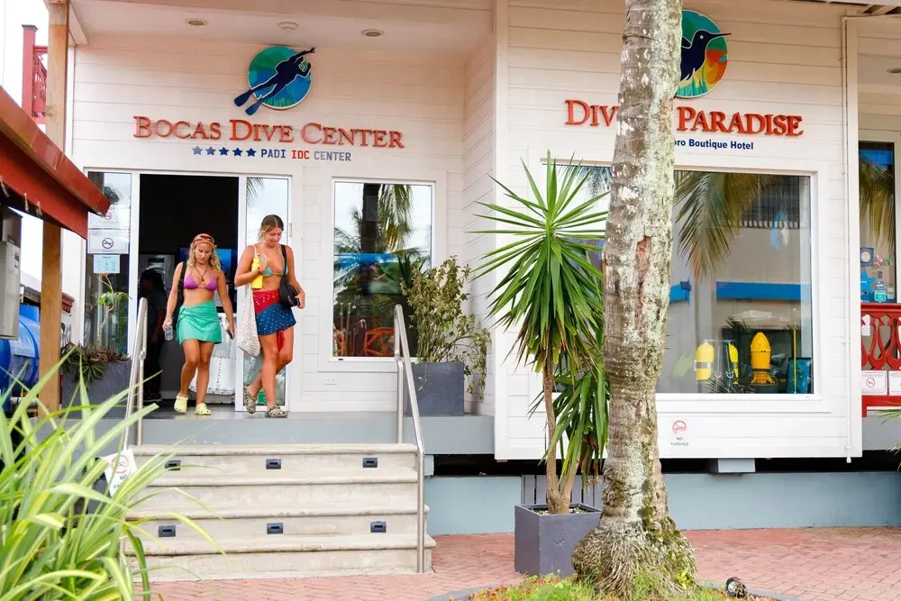 Photo - Divers Paradise Boutique Hotel