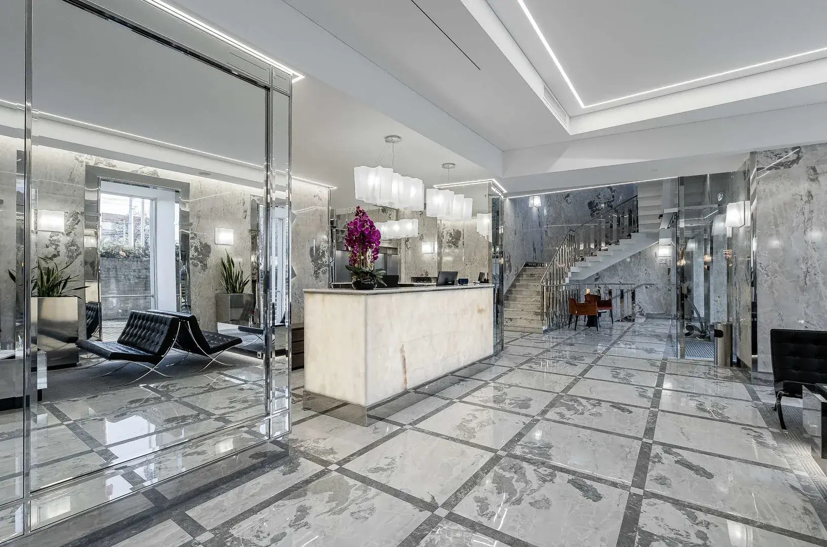 Photo - Congress Hotel