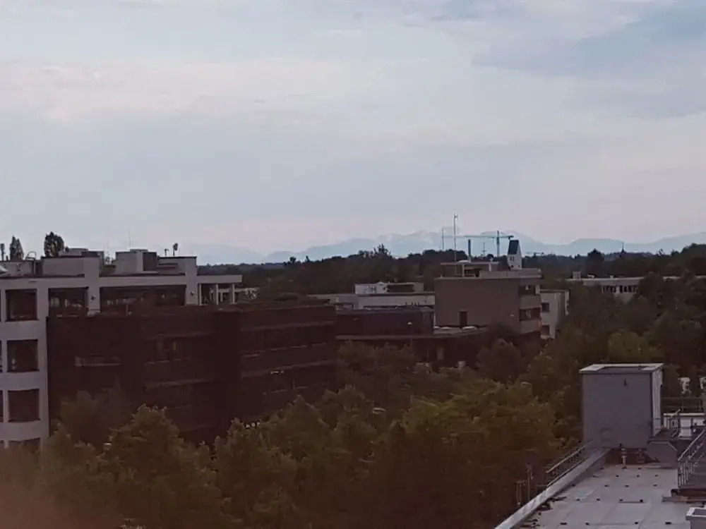 Foto - Low Budget Hostel