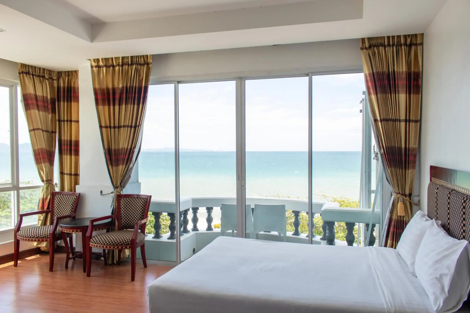 Foto - Jomtien Hisotel