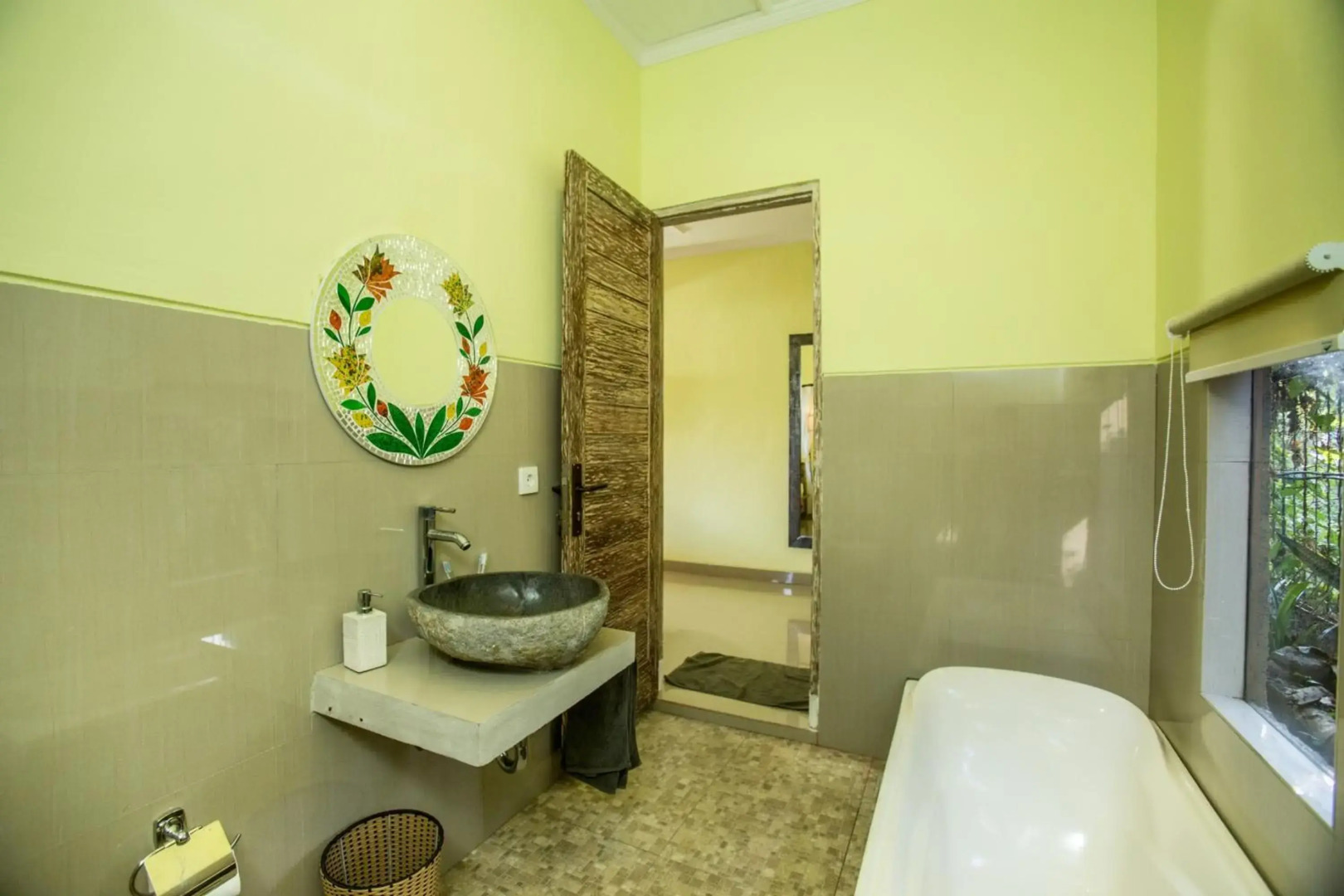 Photo - Ubad Retreat