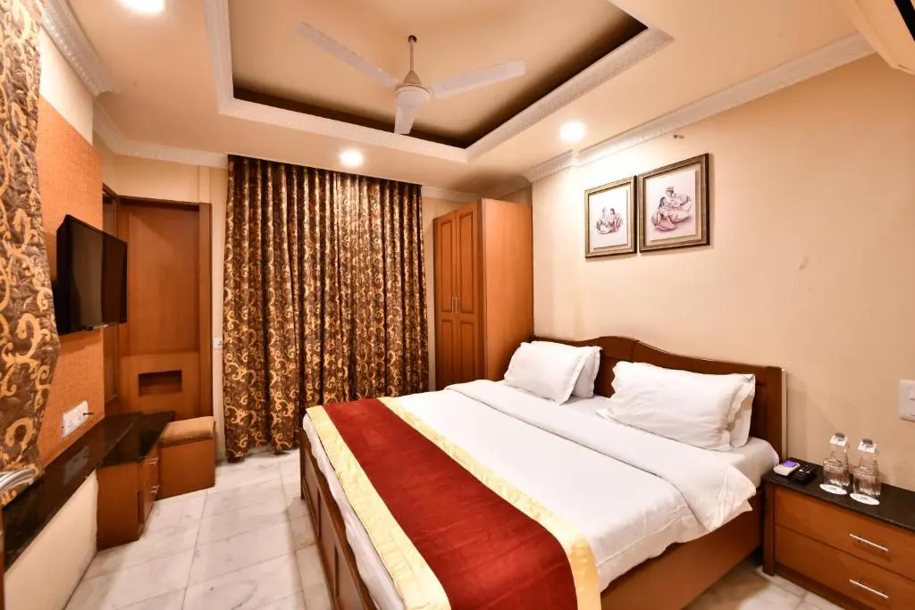 Click White House Residency Vadodara