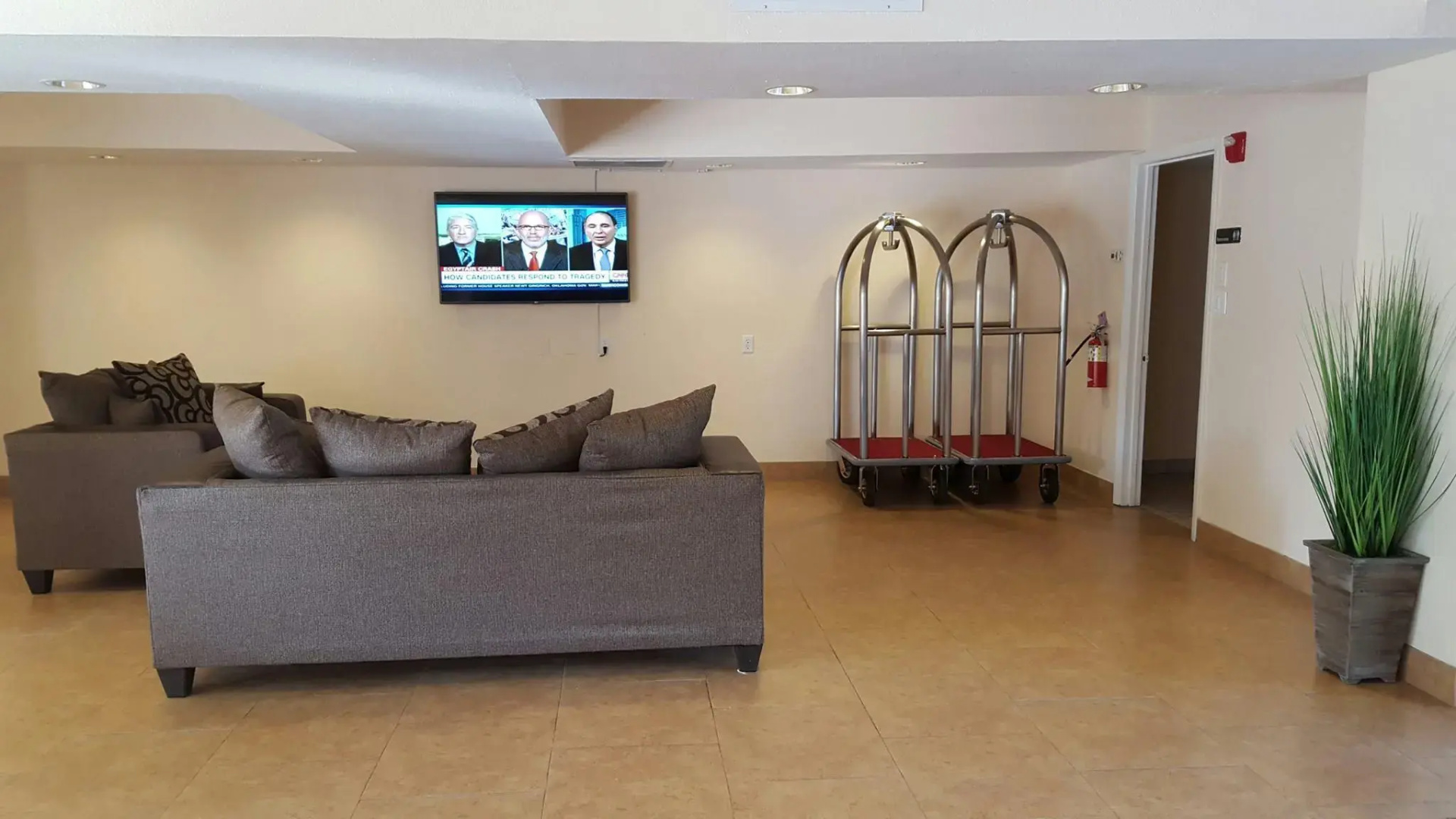 Foto - Tricove Inn & Suites
