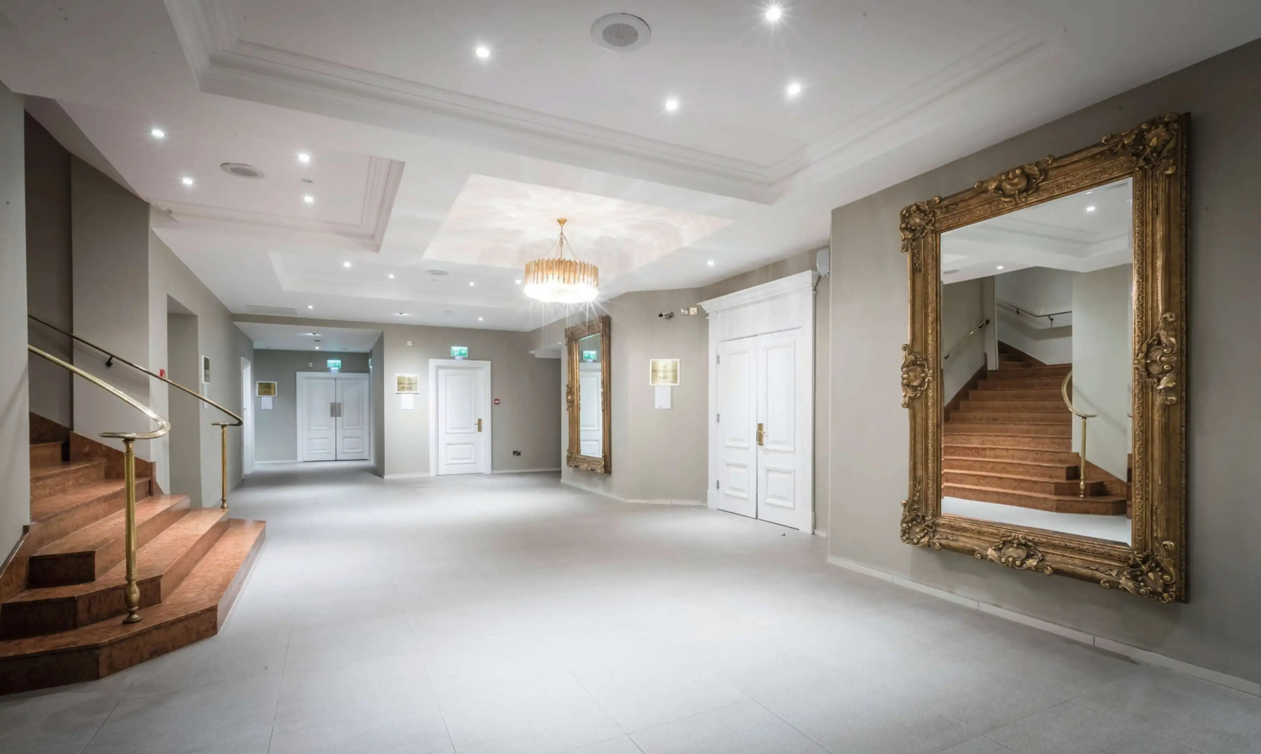 Photo - Riu Plaza The Gresham Dublin