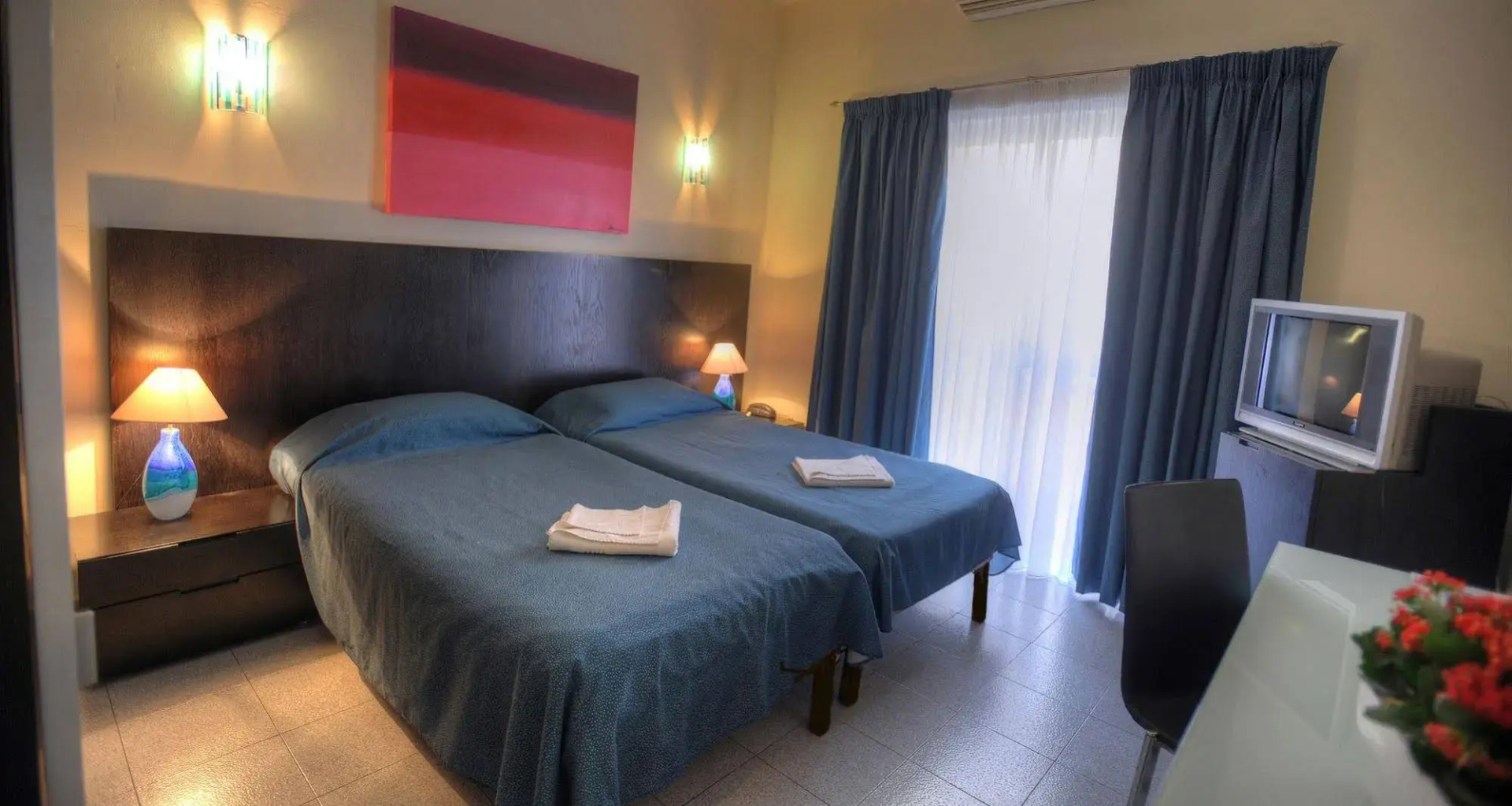 Foto - St. Julian's Bay Hotel