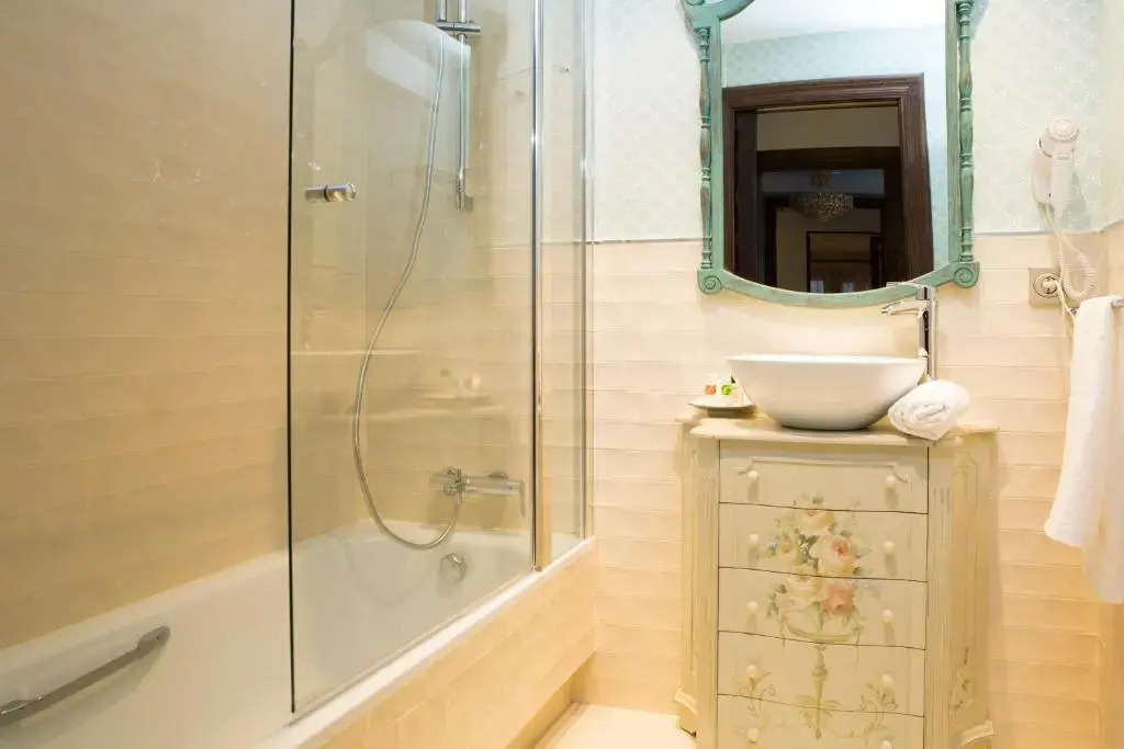 Foto - Hotel Hierbaluisa