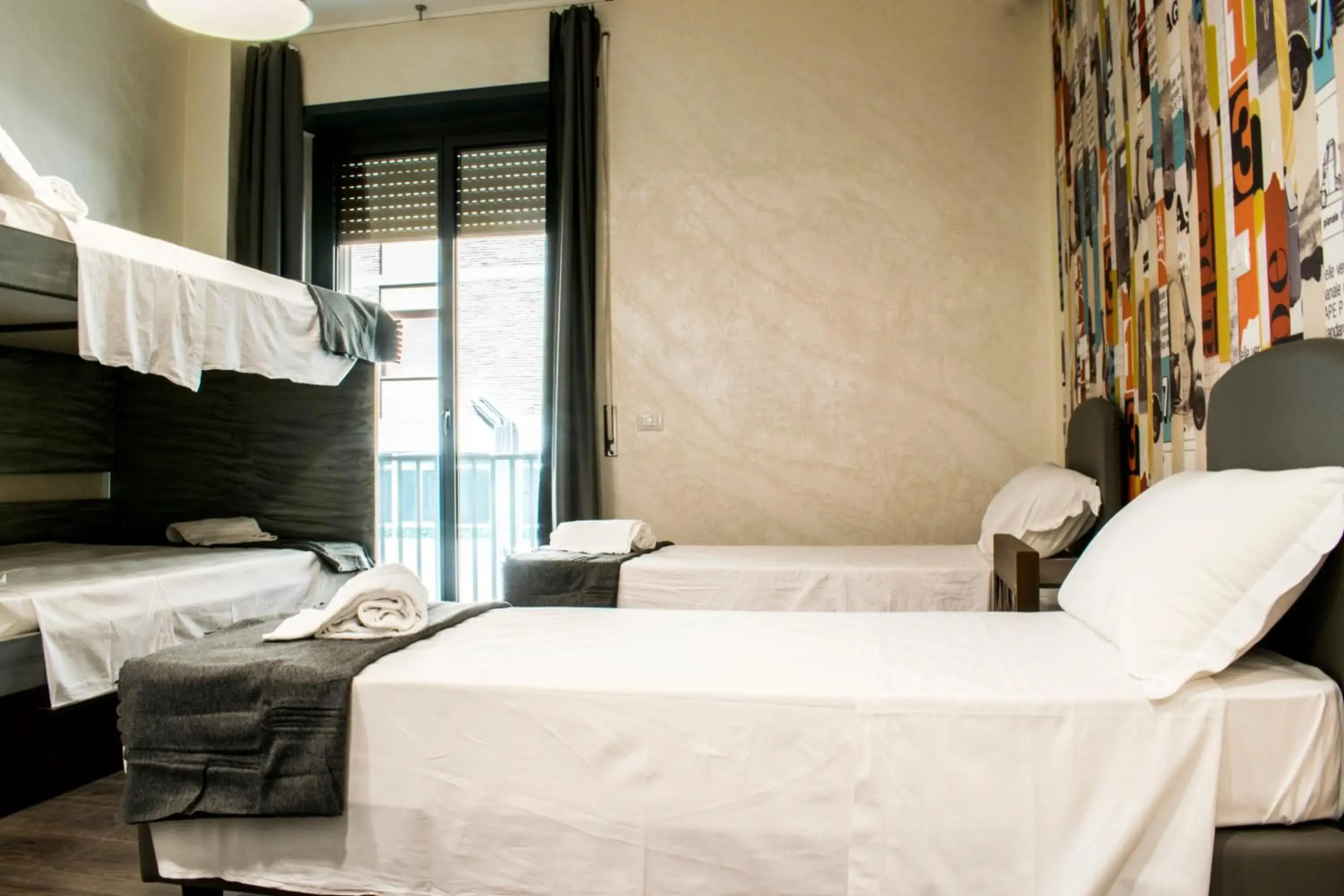 Photo - Hostel One Trustever