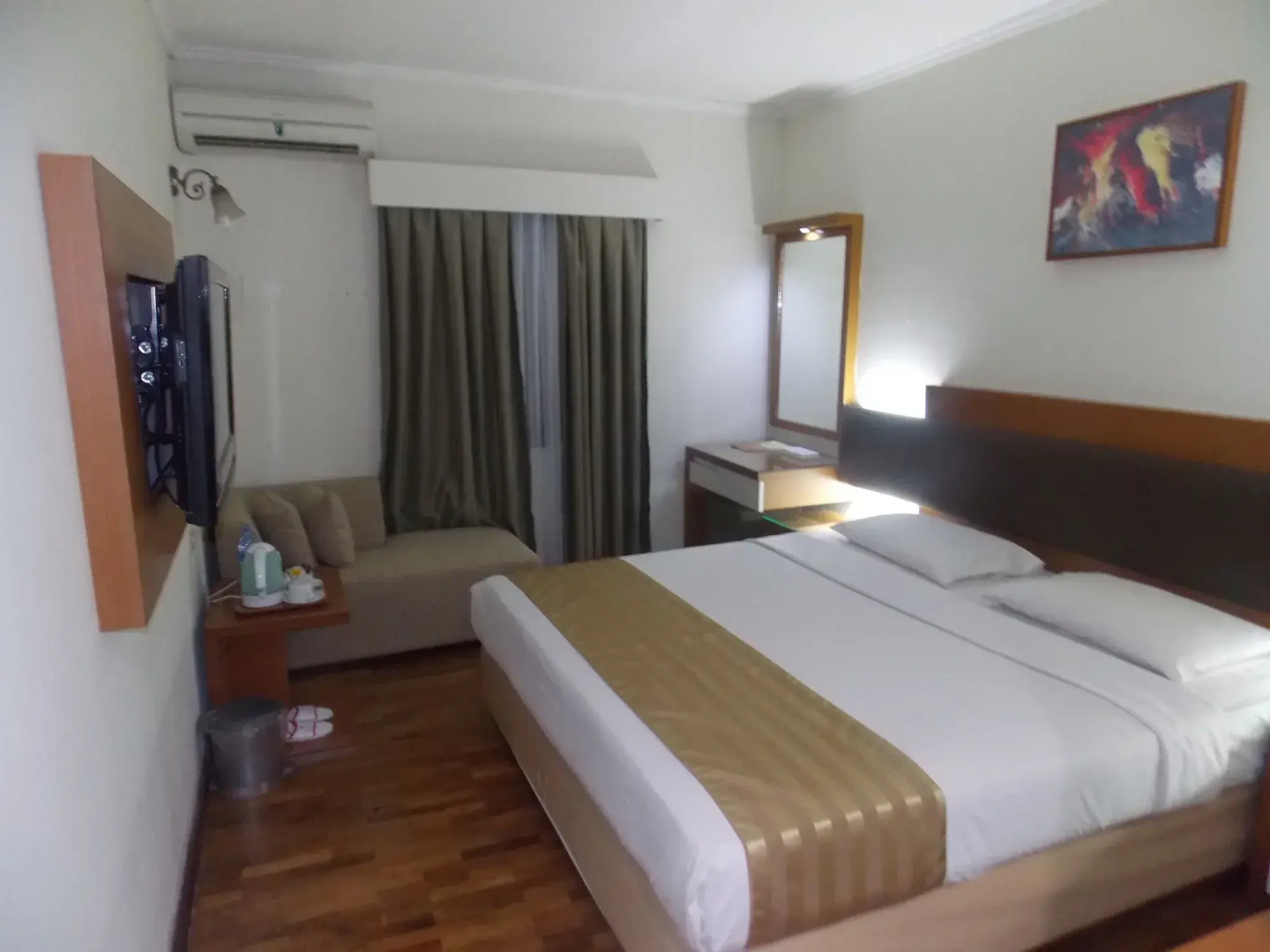 Foto - Hotel Mega Proklamasi