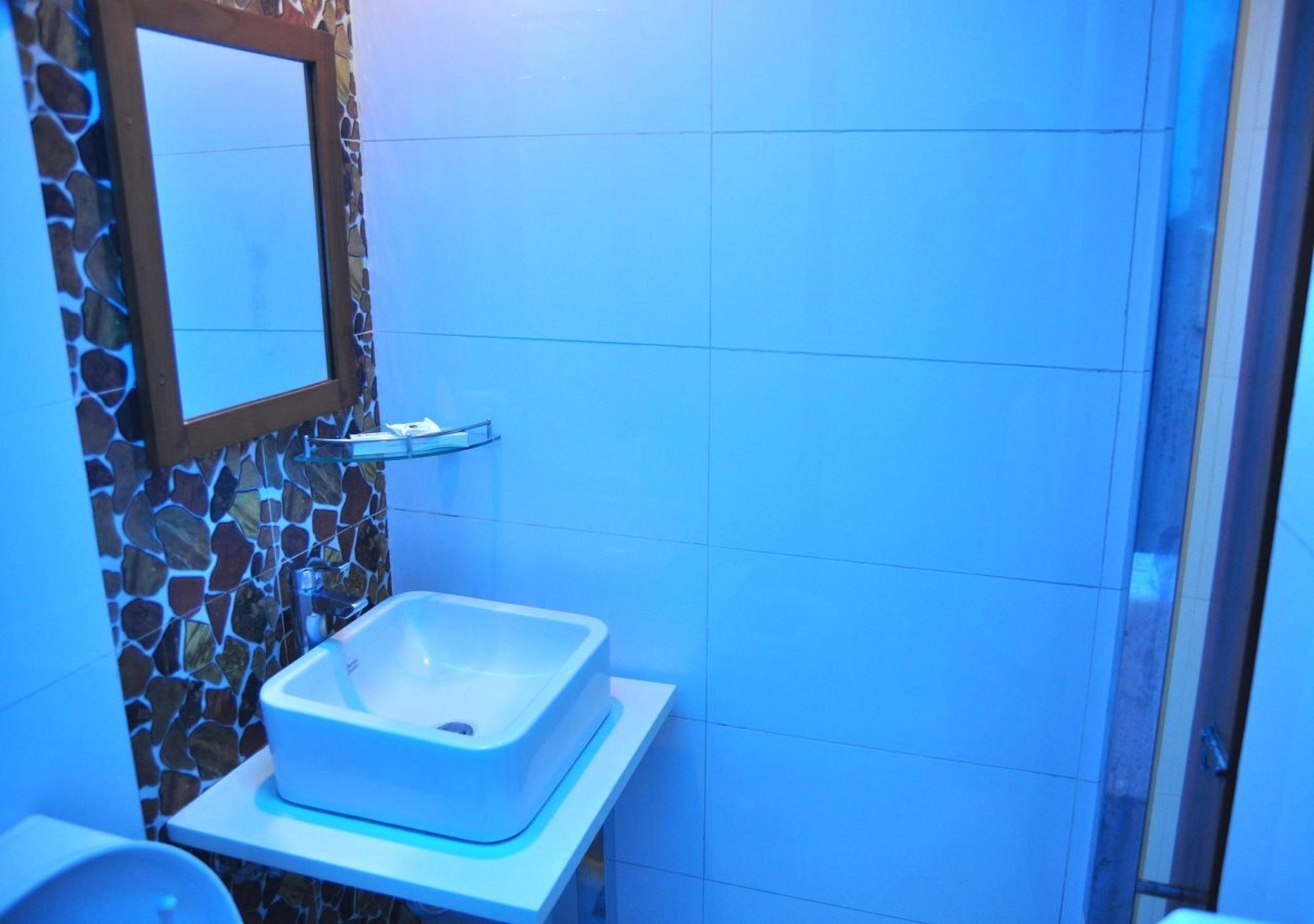 Photo - Eurotel North EDSA