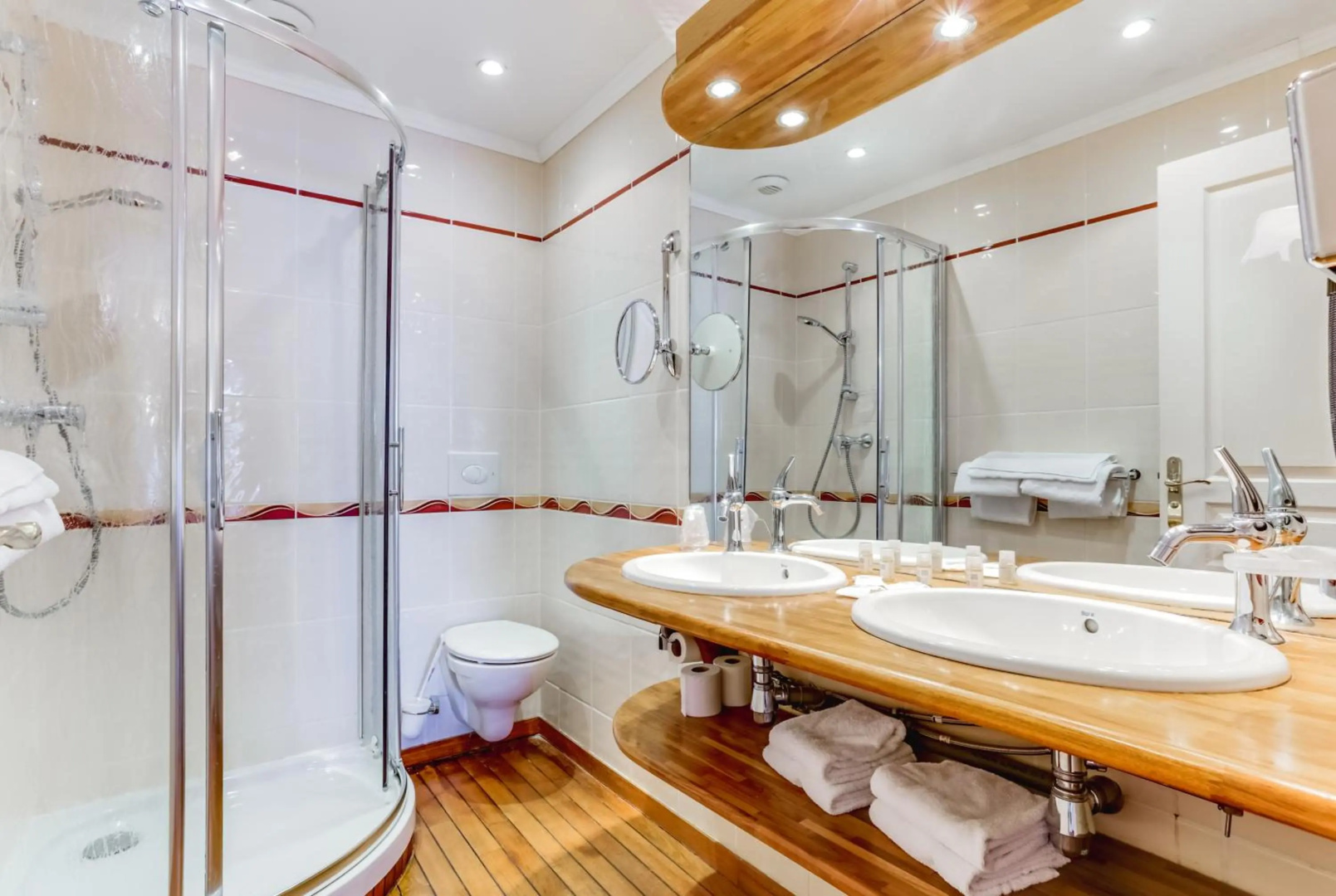 Photo - Hotel Kyriad Saint Malo centre Plage