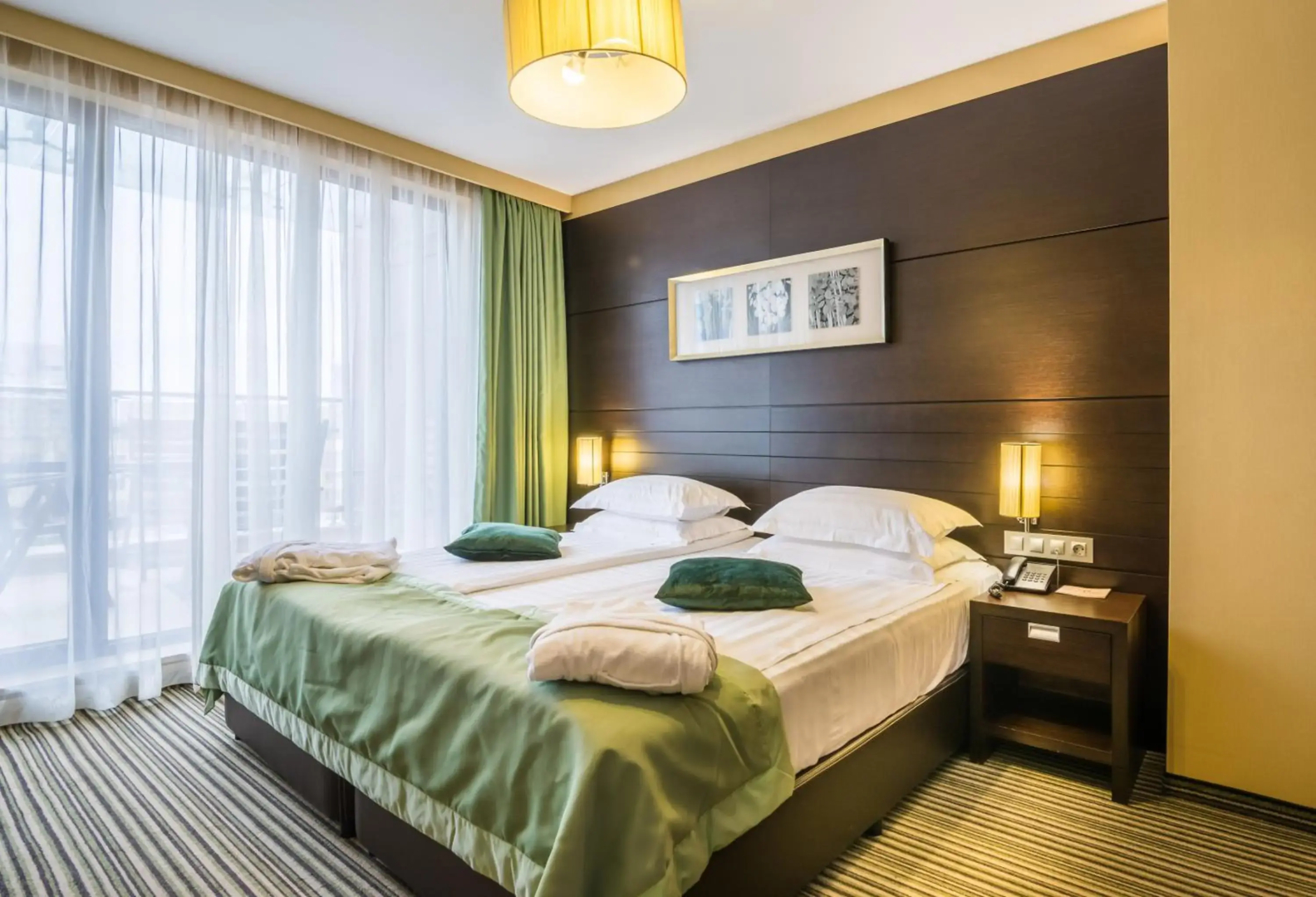 Photo - Best Western Plus Olives City Hotel - Free Pool & Parking