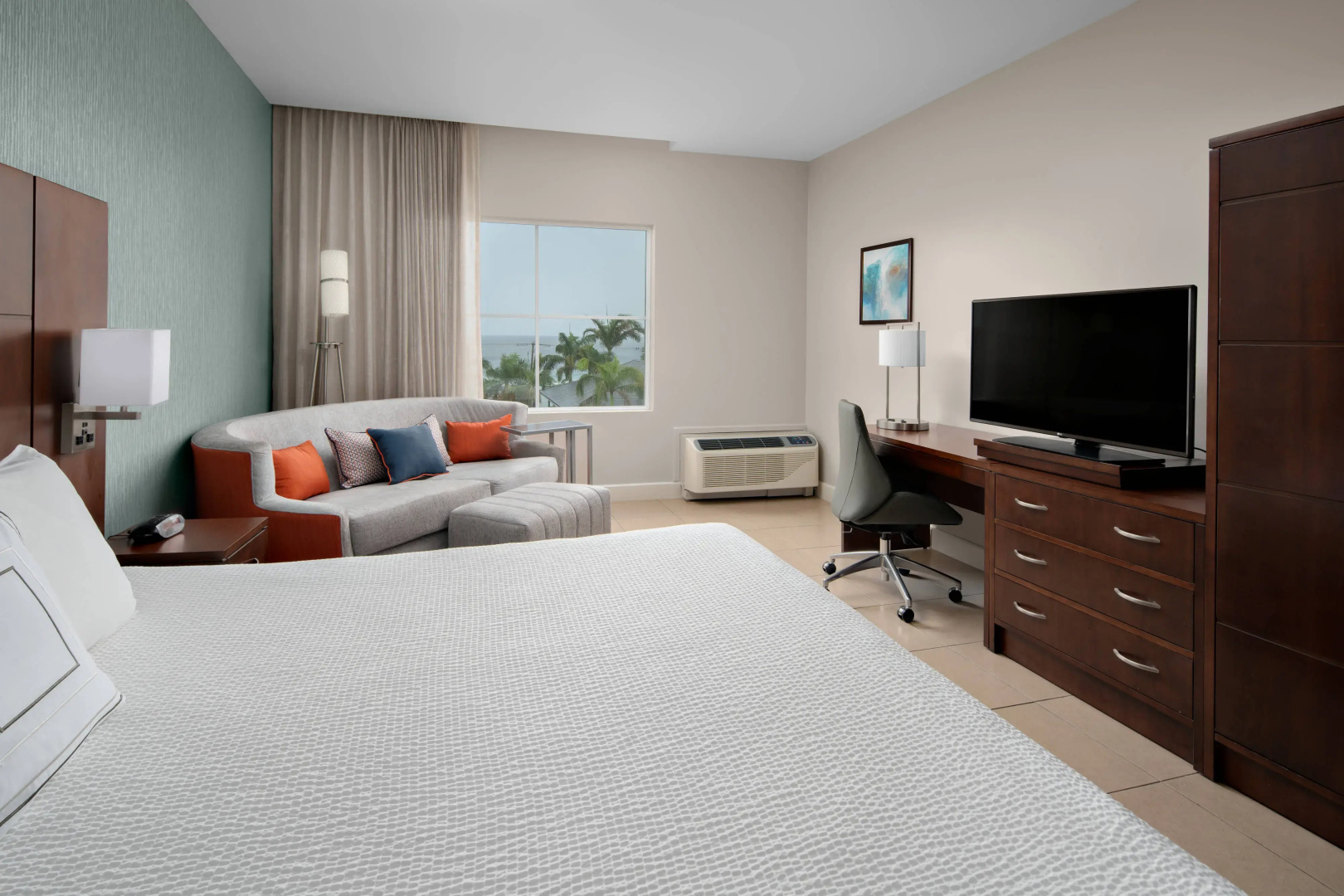 Photo - Courtyard by Marriott Bridgetown, Barbados