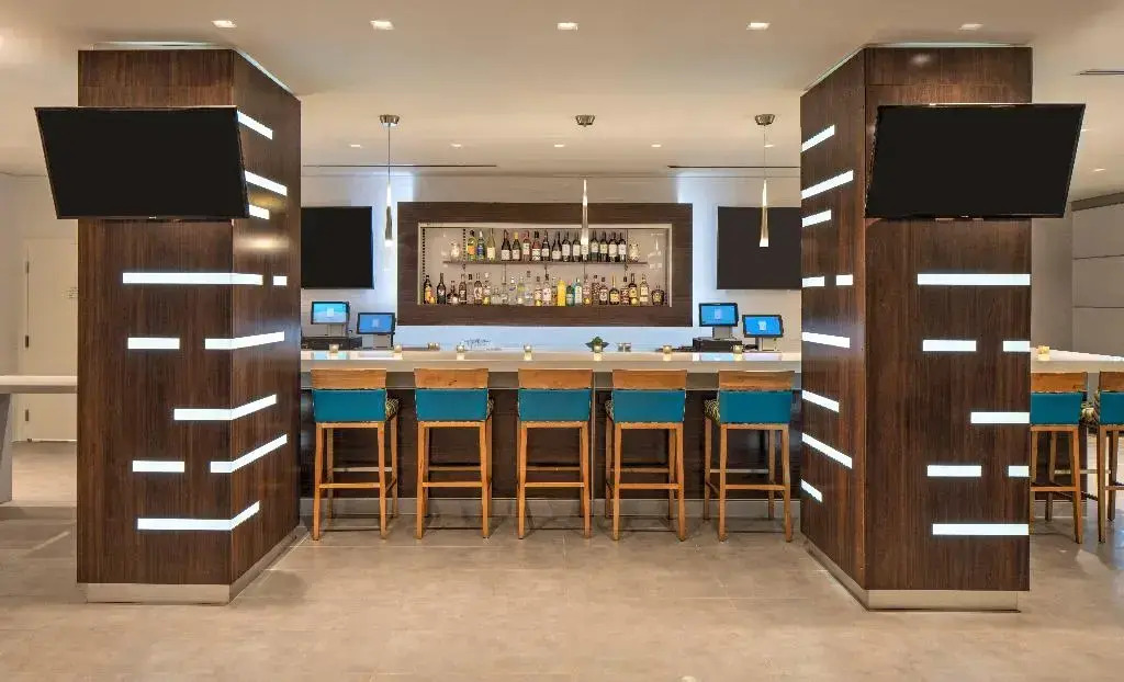 Photo - Hampton Inn & Suites Miami Airport South/Blue Lagoon