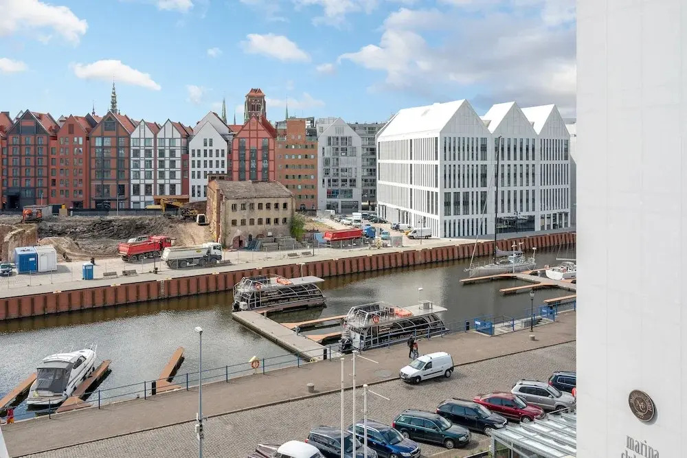 Photo - Waterlane Riverside - SPA, Pool, Gym & Parking by Downtown Apartments