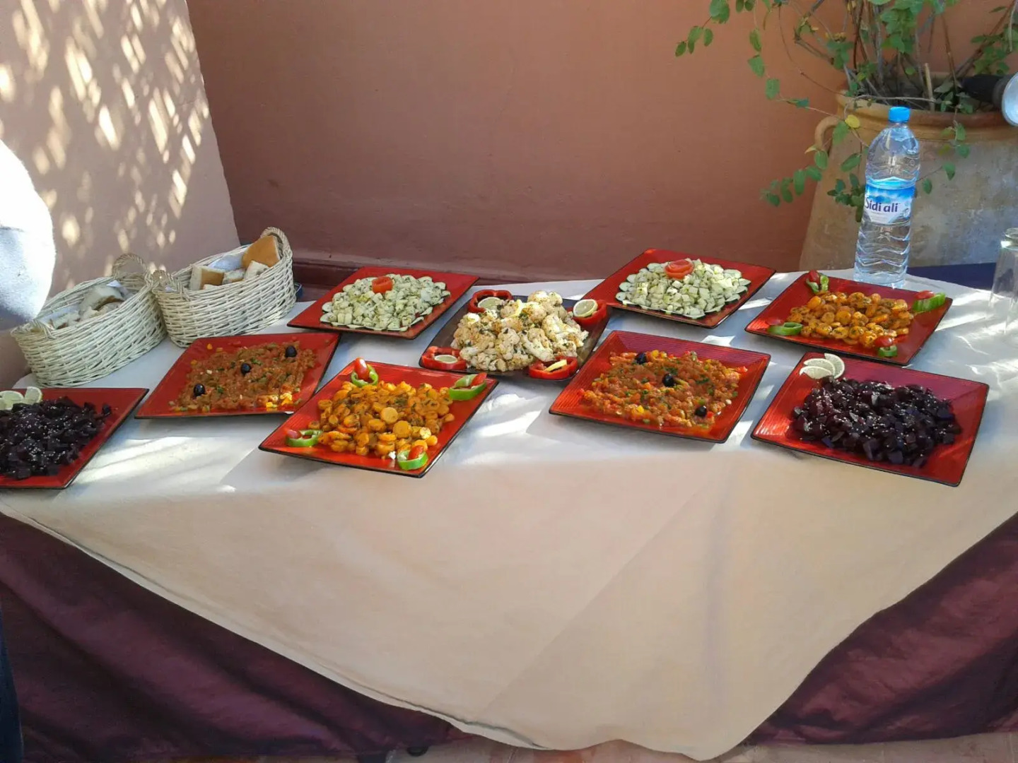 Photo - Riad white flowers