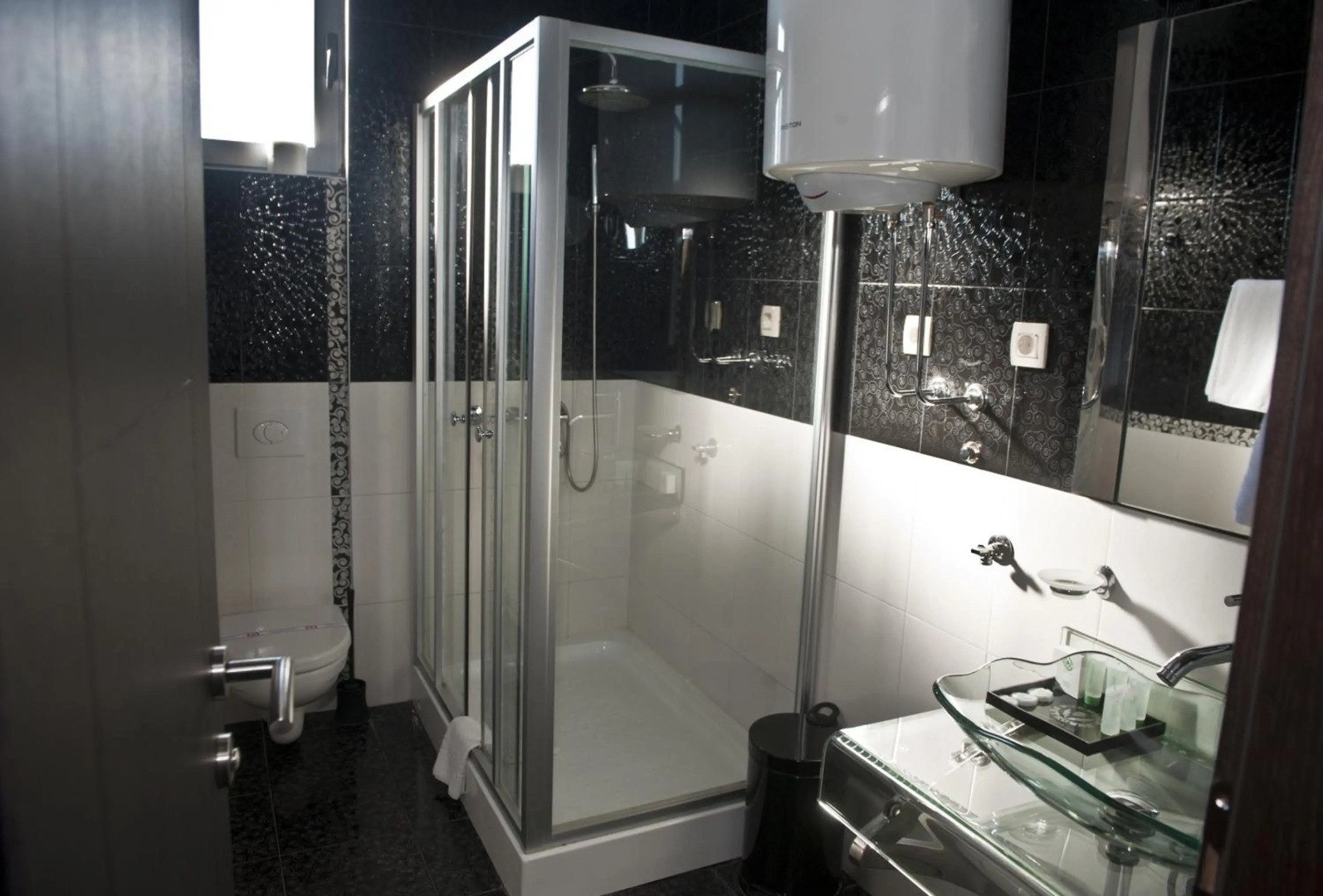 Photo - Hotel Crnogorska Kuca