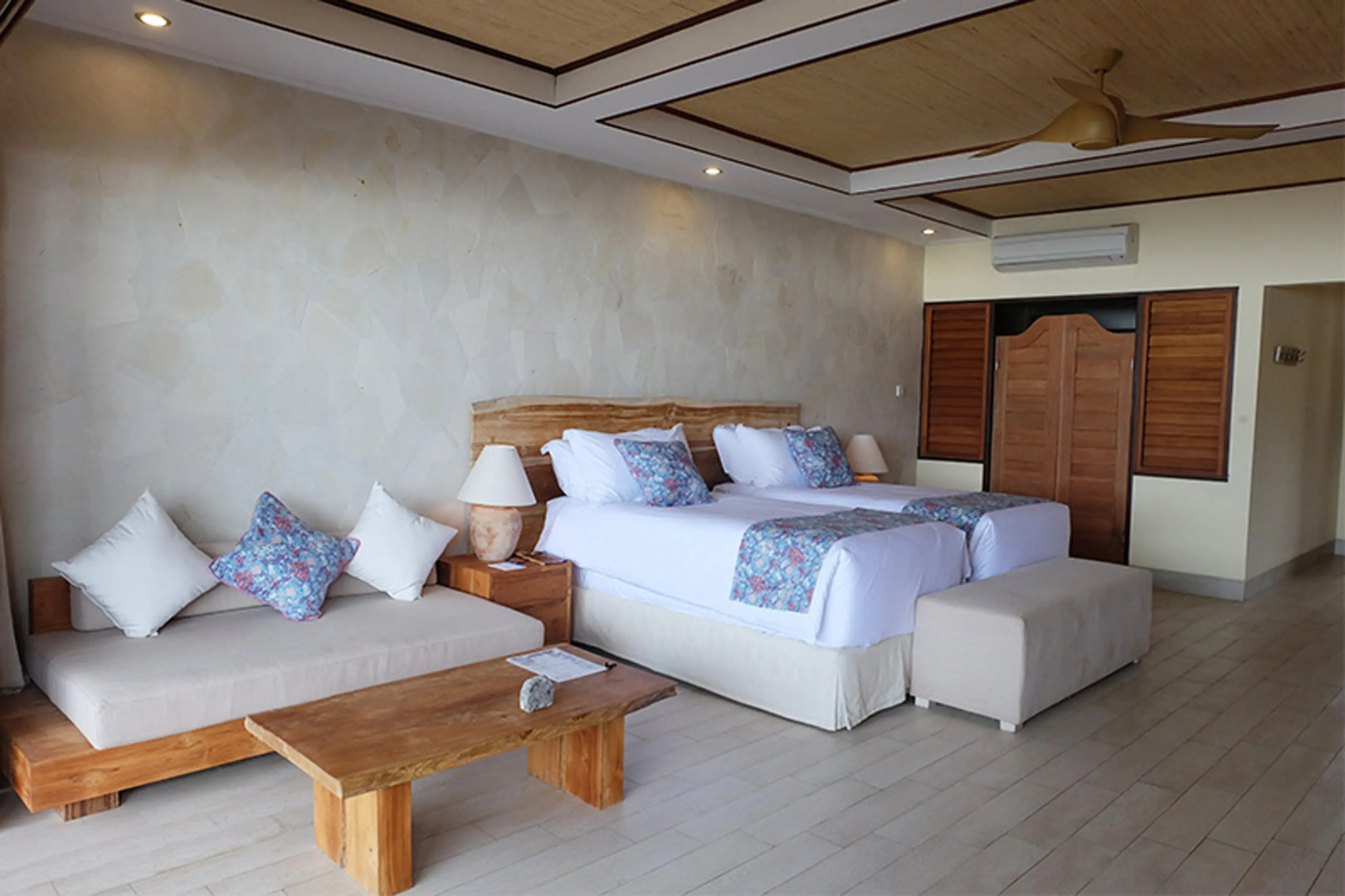 Foto - Bombora Medewi