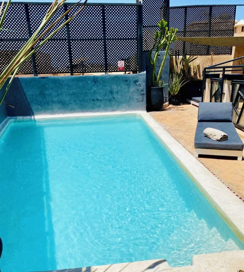 Photo - Riad Basidi piscine chauffée sur le toit de la médina