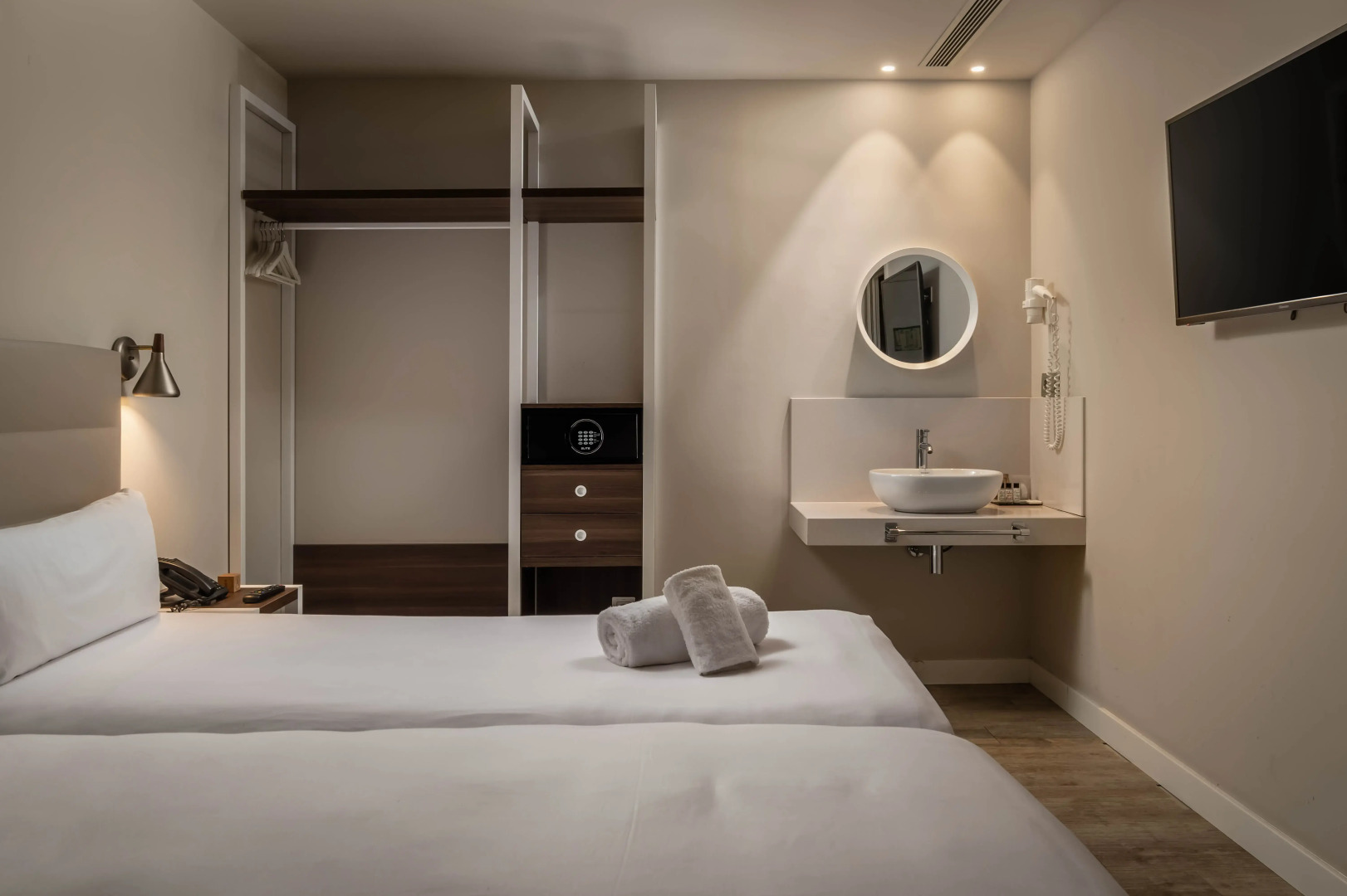 Foto - Arya Stadium Hotel