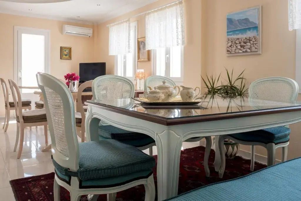 Foto - Villa Renos Hotel