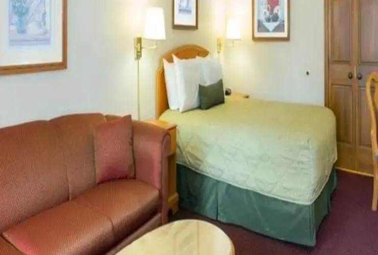 Photo - Indy Speedway Inn