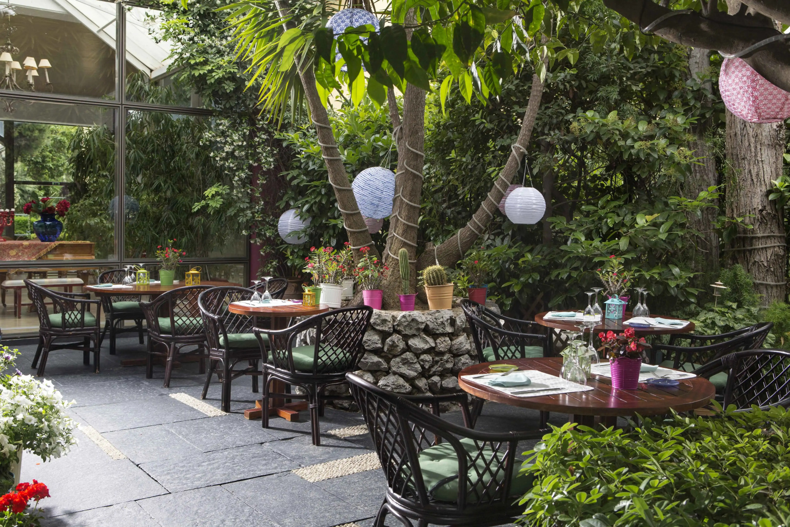 Photo - Dionysos Hotel