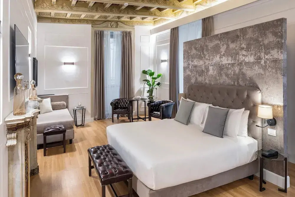 Foto - Palazzo Goldoni Condotti Collection