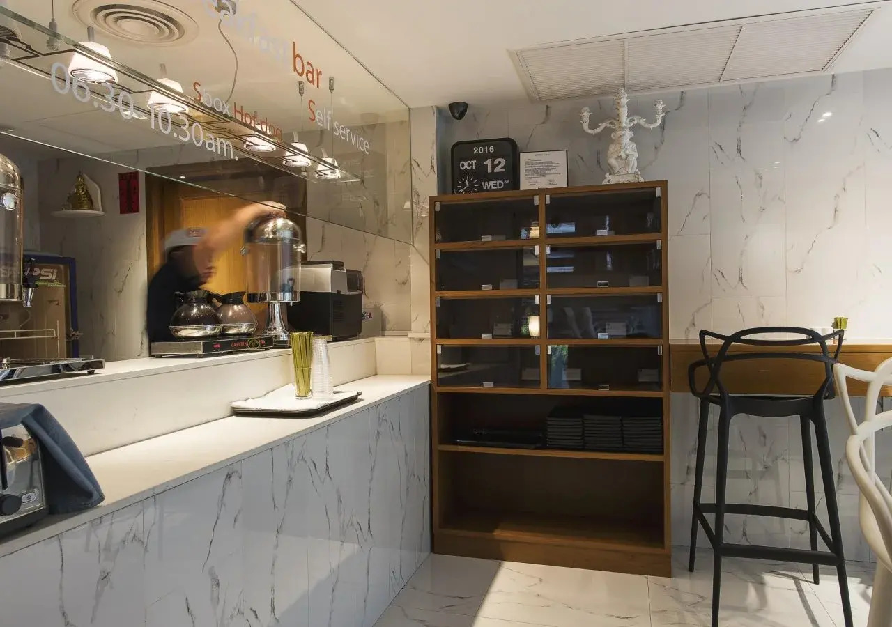 Photo - S Box Sukhumvit Hotel