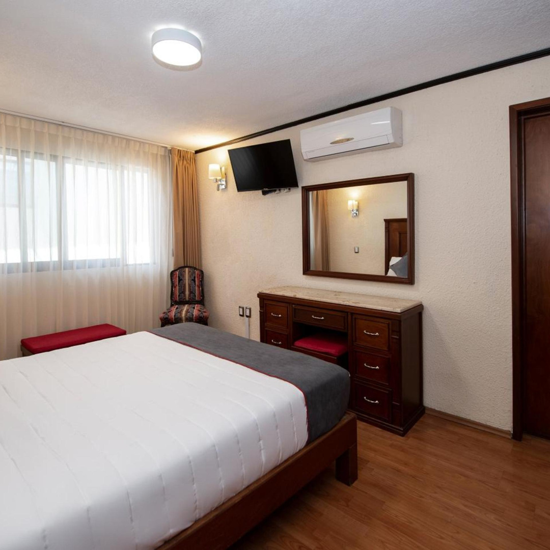 Photo - Hotel Senorial